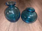 Twee blauwe DutZ vaasjes, Blauw, Ophalen of Verzenden, Minder dan 50 cm, Glas
