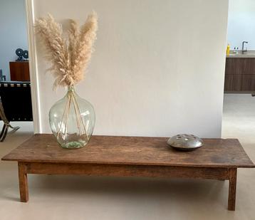 Erg mooie oude salontafel/bank! beschikbaar voor biedingen
