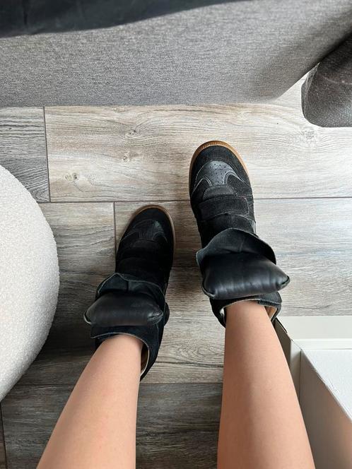 Isabel Marant sneakers 37 | nieuw. Kalfsleer sleehak, Kleding | Dames, Schoenen, Nieuw, Sneakers of Gympen, Zwart, Ophalen of Verzenden