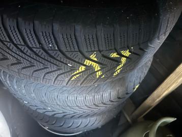 Winterbanden set Toyota Auris Lichtmetalen velgen beschikbaar voor biedingen