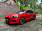 Ford Focus ST-Line met 1.5 Ecoboost 182pk Lage-KM NAP, 65 €/maand, 15 km/l, Overige bekleding, Origineel Nederlands