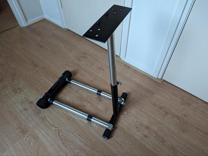 Wheel Stand Pro Statief voor Racesturen SIM-Racing Setup, Computers en Software, Joysticks, Zo goed als nieuw, Ophalen of Verzenden