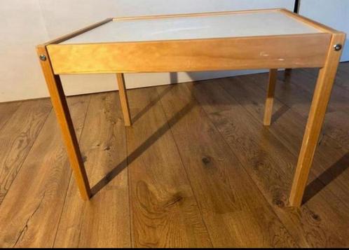 Speeltafel ikea, Kinderen en Baby's, Speelgoed | Speeltafels, Zo goed als nieuw, Ophalen