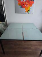 Eettafel 1.40 x 1.40, Ophalen, Zo goed als nieuw, Vijf personen of meer