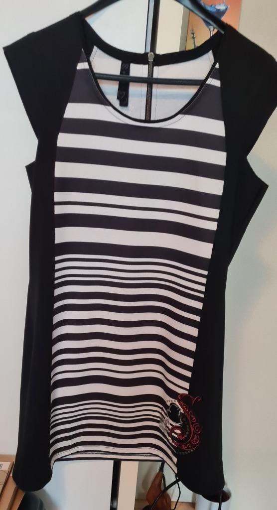 Fraai jurkje van Desigual, maat XXL (valt kleiner), Kleding | Dames, Jurken, Zo goed als nieuw, Maat 46/48 (XL) of groter, Zwart
