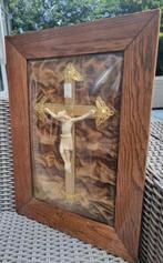 Schilderij Jesus Inri kruis met bol glazen, Antiek en Kunst, Ophalen