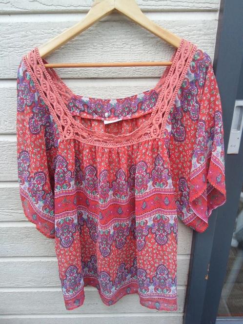 Tuniek met aparte hals en lekker luchtig stofje., Kleding | Dames, Blouses en Tunieken, Gedragen, Maat 38/40 (M), Ophalen of Verzenden