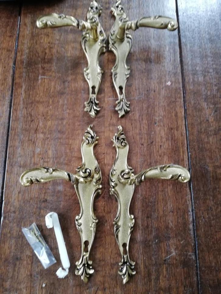 4 x prachtige oude sierlijk bewerkte deurklinken ongebruikt, Doe-het-zelf en Verbouw, Hang- en Sluitwerk, Nieuw, Klink of Kruk