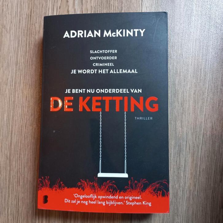 Adrian McKinty - De ketting, Boeken, Thrillers, Gelezen, Ophalen of Verzenden