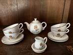 Antiek kinderservies, Ophalen