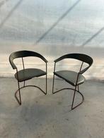 Twee design arrben eetkamerstoelen, Huis en Inrichting, Stoelen, Ophalen, Twee