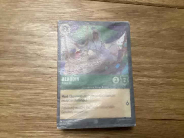 Disney Lorcana Aladdin Starter Deck (Sealed), Hobby en Vrije tijd, Verzamelkaartspellen | Overige, Nieuw, Starterdeck, Foil, Ophalen of Verzenden