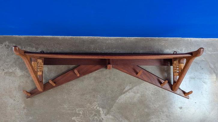 Vintage Scandinavische Teakhouten Kapstok, Verzamelen, Retro, Huis en Inrichting, Ophalen