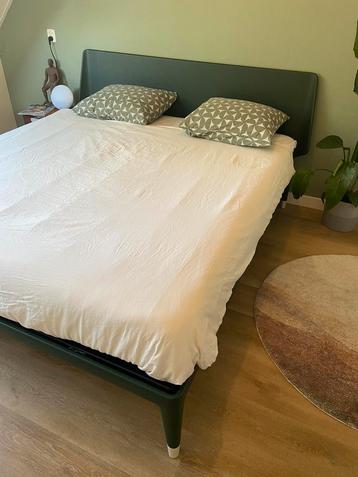 Auping essential 180x200cm incl verstelbare spiraalbodems beschikbaar voor biedingen