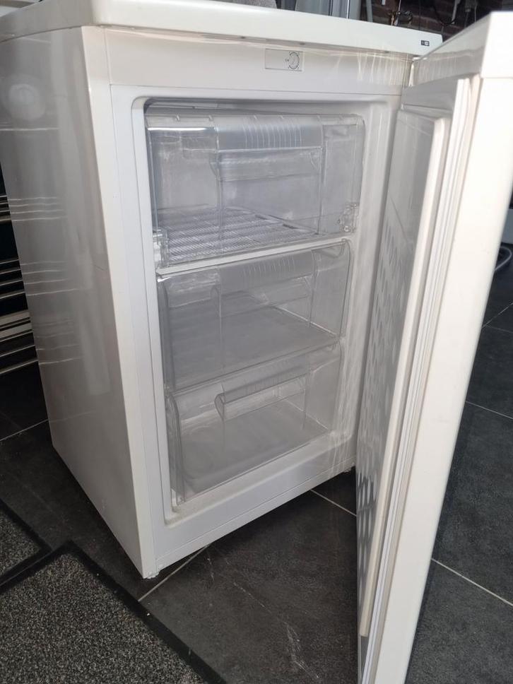 Proline Tafelmodel Vriezer - Zo goed als nieuw!, Witgoed en Apparatuur, Vriezers en Diepvrieskisten, Zo goed als nieuw, Vrijstaand