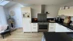 MODERNE U VORM KEUKEN MET SCHIEREILAND, Huis en Inrichting, Keuken | Complete keukens, Ophalen, U-keuken, Wit, Graniet of Steen
