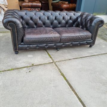 Chesterfield bank vintage black / zwart + GRATIS BEZORGD  beschikbaar voor biedingen