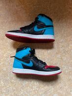 Air Jordan 1 High OG UNC To Chicago, Kleding | Dames, Ophalen of Verzenden, Sneakers of Gympen, Jordan, Gedragen