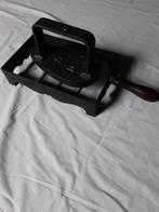 Antieke ijzeren treef  +antieke   aparte strijk bout, Ophalen of Verzenden