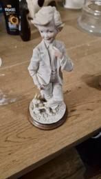 Vintage Porseleinen Beeldje Jongen met Konijntjes, Antiek en Kunst, Ophalen of Verzenden