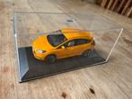 MiniChamps 1:44 Ford Focus ST oranje (MK3) - nieuwstaat, Hobby en Vrije tijd, Modelauto's | 1:43, Ophalen of Verzenden, Zo goed als nieuw