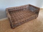 Rieten hondensofa, Dieren en Toebehoren, Hondenmanden, Ophalen, Gebruikt, Riet