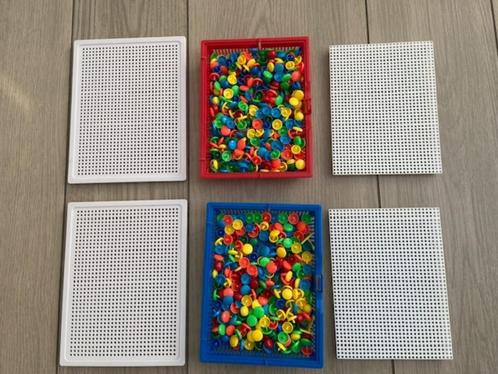 Insteekmozaiek 2x koffertje en 2 extra platen, Kinderen en Baby's, Speelgoed | Educatief en Creatief, Zo goed als nieuw, Ophalen