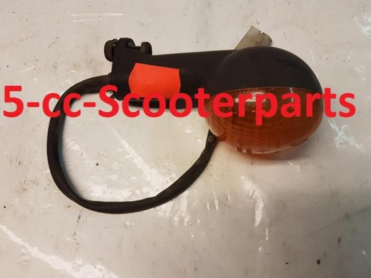 Knipperlicht Rv Peugeot Ludix 10 Snake Gebruikt 786443, Motoren, Tuning en Styling, Ophalen of Verzenden