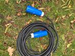 10 meter kabel voor op de camping. 3 polig., Caravans en Kamperen, Caravan accessoires, Ophalen, Zo goed als nieuw