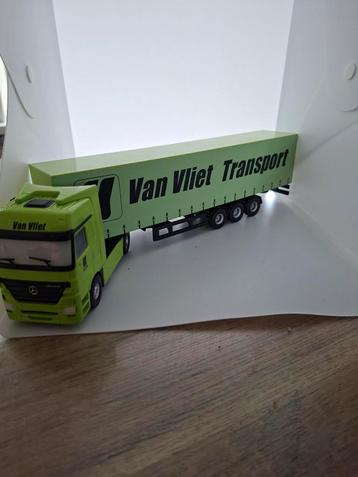 Van Vliet Transport Miniatuur Vrachtwagen beschikbaar voor biedingen