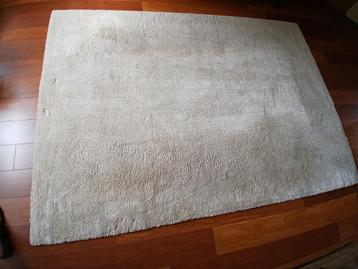 vloerkleed beschikbaar voor biedingen
