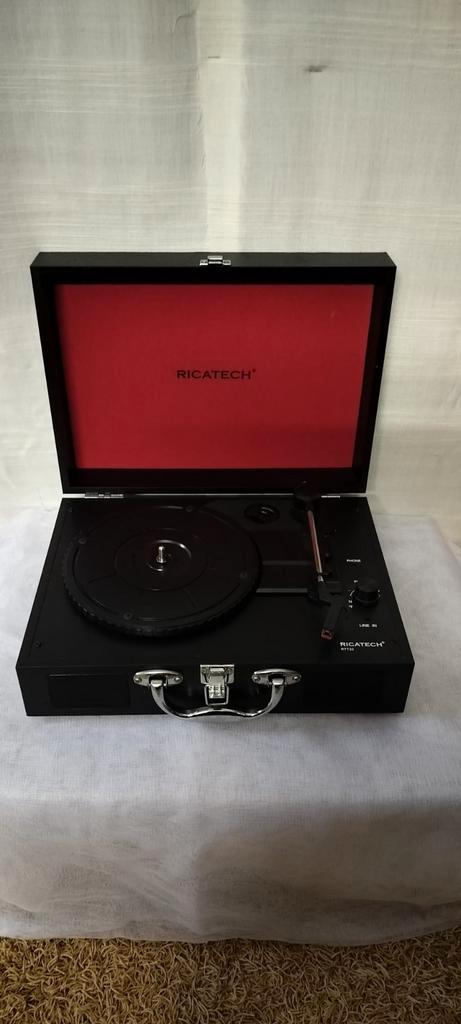 Ricatech RTT20 Revolution Black Platenspeler in Koffer, Audio, Tv en Foto, Platenspelers, Ophalen of Verzenden