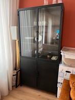 Industriële servieskast met glas en dichte deuren, Ophalen, Gebruikt, 100 tot 150 cm, Glas
