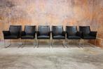IZGS 2 zwarte leren Bert Plantagie Paris design stoelen