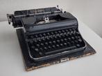 Typemachine Olympia (medio 1930), Antiek en Kunst, Antiek | Kantoor en Zakelijk, Ophalen