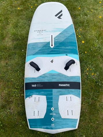 Fanatic stingray 140 + 1250 fanatic flow foil beschikbaar voor biedingen