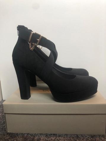 Zwarte high heels in maat 44 beschikbaar voor biedingen