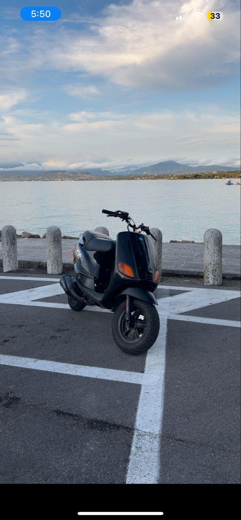 Piaggio Zip Type 3 172, Fietsen en Brommers, Scooters | Yamaha, Gebruikt, Overige modellen, Maximaal 25 km/u, Benzine, Ophalen of Verzenden