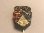 Metalen FORD AUTOMERK Speld (Rood/Blauw/Wit/Zwart)., Verzamelen, Speldjes, Pins en Buttons, Verzenden, Zo goed als nieuw, Transport