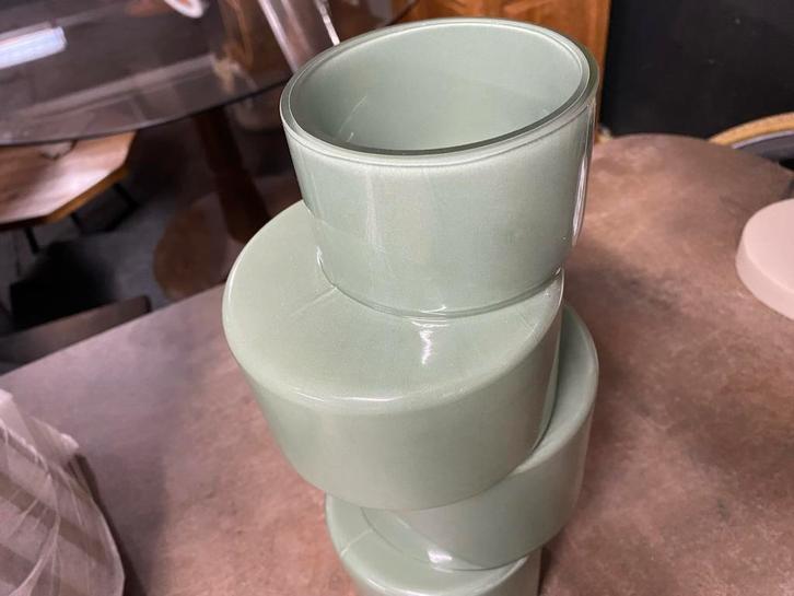 Aardewerk Vaas - 34 cm, Huis en Inrichting, Woonaccessoires | Vazen, Nieuw, Groen, Minder dan 50 cm, Aardewerk of Porselein, Ophalen