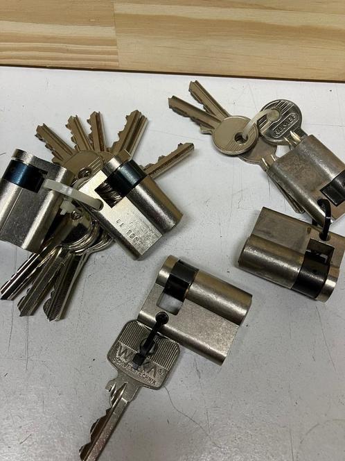 Cylindersloten  5X  (halve), Huis en Inrichting, Woonaccessoires | Overige, Zo goed als nieuw, Ophalen