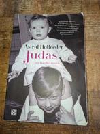 Judas - Astrid Holleeder familiekroniek, Ophalen of Verzenden, Gelezen, Astrid Holleeder, Overige