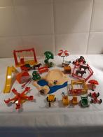 PLAYMOBIL KINDERSPEELPLAATS MET VEEL POPPETJES, Ophalen of Verzenden, Zo goed als nieuw