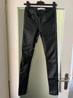 Leuke nep leren broek Vero moda s/32, Ophalen of Verzenden, Zo goed als nieuw, Blauw, W27 (confectie 34) of kleiner