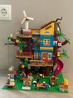 Lego Friends vriendschapsboomhut 41703 met groene bouwplaat, Kinderen en Baby's, Speelgoed | Duplo en Lego, Ophalen, Zo goed als nieuw