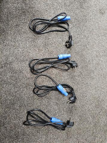 4 powercon kabels van 1,5 meter beschikbaar voor biedingen