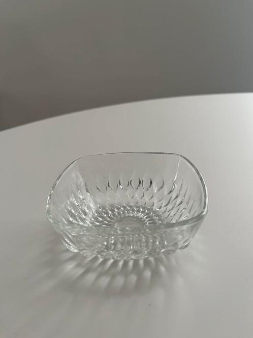 Vier vintage Franse glazen schaaltjes Imperial, Huis en Inrichting, Keuken | Servies, Schaal of Schalen, Overige stijlen, Glas