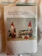 Kabouter van wollen vilt, Hobby en Vrije tijd, Vilt, Ophalen of Verzenden, Nieuw, Figuurtje(s), Wolvilt