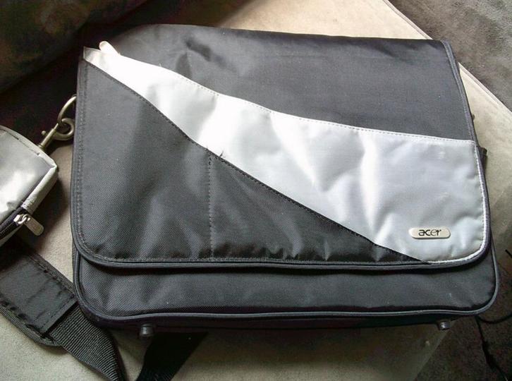 ACER ZGAN laptop tas zwart/grijs met veel vakken werktas, Computers en Software, Laptoptassen, Zo goed als nieuw, Schoudertas