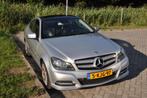 Mercedes-Benz C-Klasse 1.8 C180 Kompr Sportcoupe AUT 2012, Auto's, Mercedes-Benz, Automaat, 15 km/l, 1800 kg, Zwart